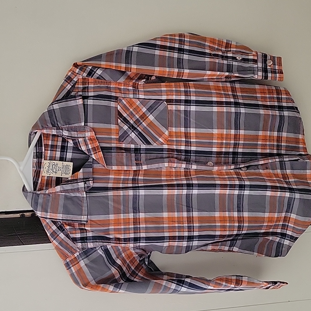 Long sleeved button up